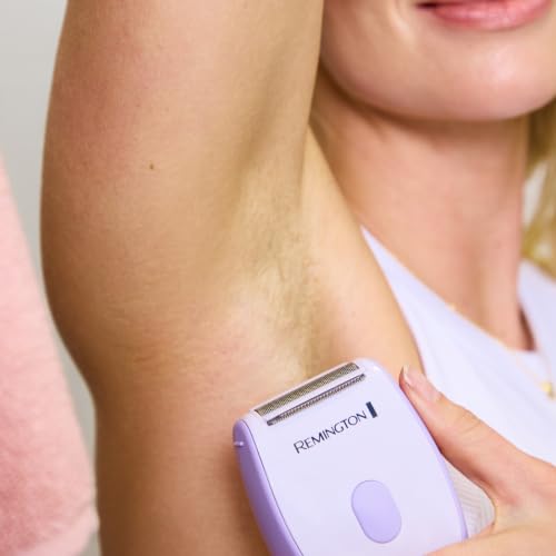 Image of Remington Smooth & Silky On the Go Shaver