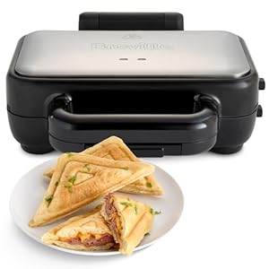 Breville Stuff 'n' Press Deep Fill Toastie Maker | 2 Slice Sandwich Toaster | High Hinge for Extra Fillings | Dishwasher Safe, Non Stick Plates | VST101, Black
