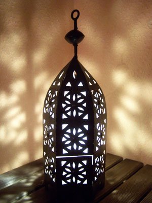 Orientalische Laterne aus Metall Schwarz Sliman 43cm groß | Marokkanische Gartenlaterne für draußen, Innen als… – Bild 3