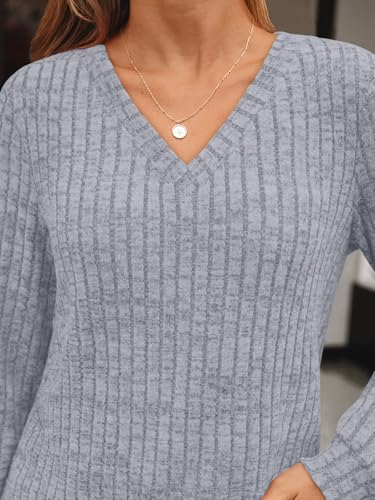 Image of AUTOMET Womens V Neck Long Sleeve Shirts Fall Tops 2026 Lightweight Sweater
