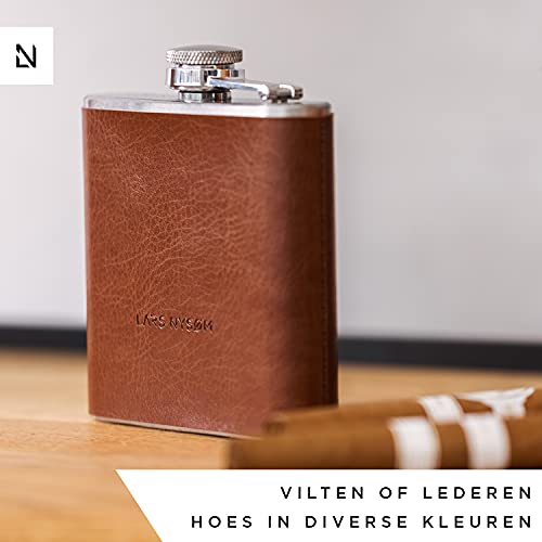LARS NYSØM Roestvrijstalen heupfles met trechter en afneembaar kunstleren etui 175ml - Image 7