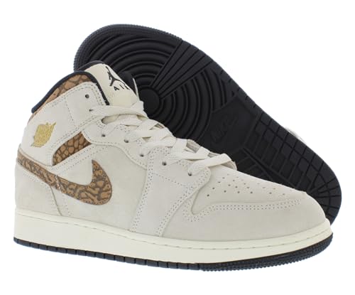 Jordan Boy's Air 1 Mid SE (Big Kid) Light Orewood Brown/Metallic Gold/White/Light British Tan/Sail 5.5 Big Kid M2