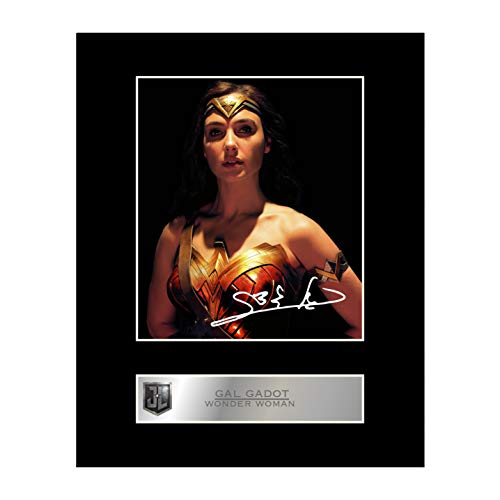 Iconic pic gal gadot, wonder woman signed mounted photo display j…