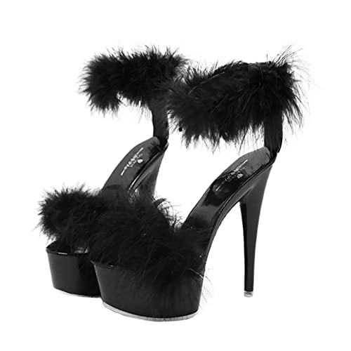 Talons de femmes stables et escarpins ouverts pour sublimer les pieds fins