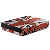 Die Microsoft XBox One X Hülle ist millimetergenau angepasst und mit Aussparungen für alle Bedienelemente ausgestattet.