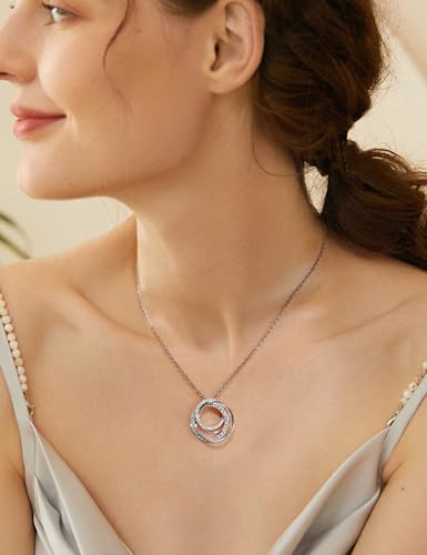 Ladylike Moissanite Interlocking Circle Pendant Necklace for Women 925 Sterling Silver with 18K Gold Plated Adjustable Chain 4 Generations Necklace Mother's Day Anniversary Valentine's Day Jewelry Gifts4