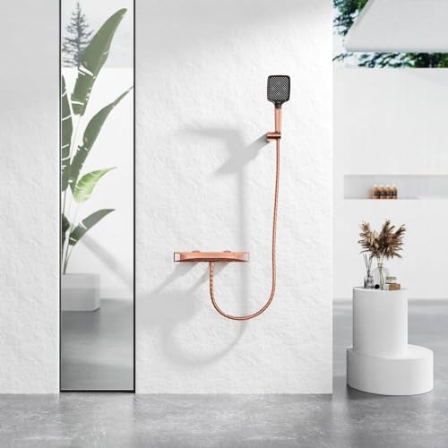 Mitigeur de bain cascade or brossé design élégant avec douchette