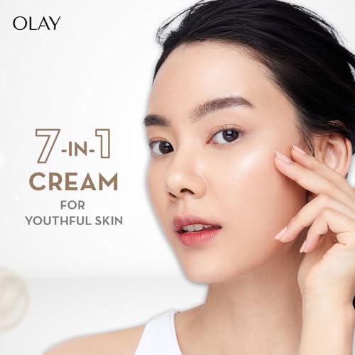 Image of Olay Total Effects Day Cream |with Vitamin C, B5, Niacinamide, Green Tea |Fights 7 signs of ageing for glowing, hydrated and younger looking skin |Suitable for Normal, Dry, Oily & Combination skin |50 gm