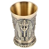 Tasse à boissons : cette petite tasse à liqueur est vintage, ajoutant une tout en buvant, tasse créative et en verre