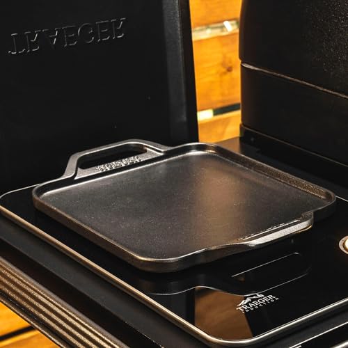 Traeger Grills BAC620 Induction Cast Iron Skillet Grill Accessory - image 3