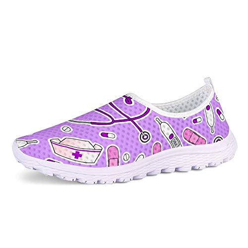 POLERO Zapatillas sin Cordones con Estampado de Enfermera para Mujer Zapatillas de Caminar Planas de Malla Transpirable Casual Zapatos de Trabajo livianos Senderismo Trotar, Morado, Talla 39 Cover