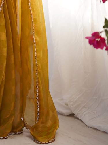 Image of AKHILAM Women's Chiffon Checkered Printed Saree With Unstitched Blouse Piece (AARYAN14602 KR Parent)