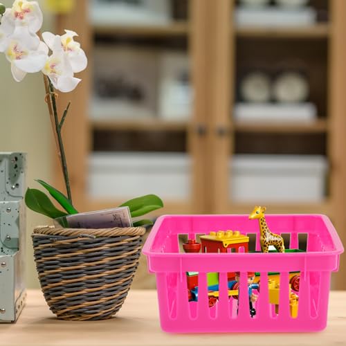 Rangement bureau efficace contre le désordre avec 24 paniers plastique polyvalents