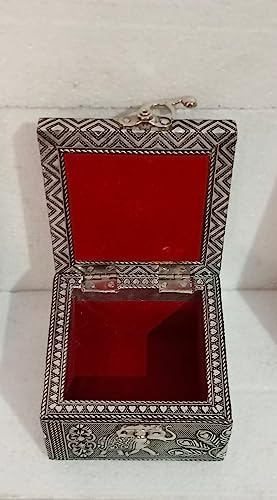 Betterminds Metal Return Gifts, Storage Box With Elephant Design, Jewellery Organizer For Women, Jewelry Box, Return Gifts, Multicolor