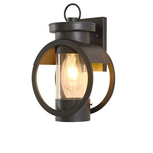 Lanterne de jardin rétro pour illuminer vos soirées d'été sur le balcon