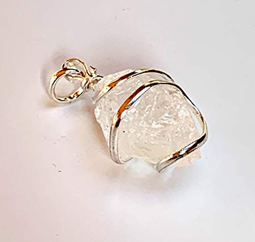 Natural Raw healing Crystals Pendant Chakra healing Gemstone Necklace Calming Love Friendship Life Force Psychic Power Stones (Crystal Quartz)