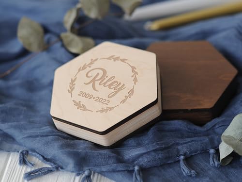 Image of Personalized Pet Hair Keepsake Box for Dog and Cat Fur - Engraved Wood Memorial Box - Customized Unique Gift for Loss of Furry Friend Wooden (Light Diamond Wood Lid)