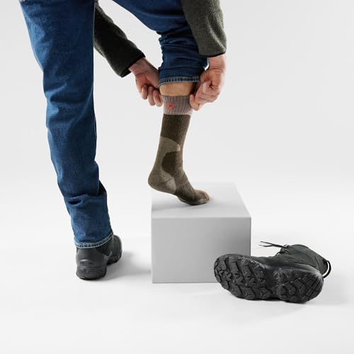 Smartwool Men's Hunt Full Cushion Tall Crew Socks2