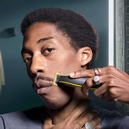 Philips OneBlade Face + Body, Trimmen, Stylen, Rasieren, Für jede Haarlänge, Je 1 x Klinge für Gesicht und Körper, 4 Aufsätze (Modell QP2620/16) Black - Image 5