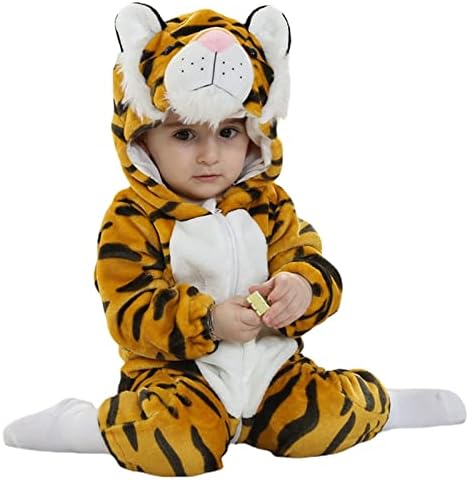 Amazon Co Jp Mecaponn トラ 着ぐるみ 赤ちゃん Tiger キッズ コスチューム 虎 22 寅年 パンダ 干支 衣装 子供 カバーオール 女の子 男の子 中綿 厚手 冬服 防寒 出産祝い 年賀状 ベビー キッズ プレゼント 服 ファッション小物