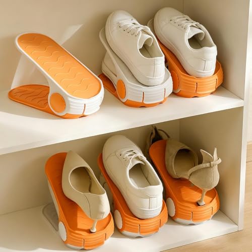 Présentoir de baskets double couche idéal pour optimiser un dortoir ou studio