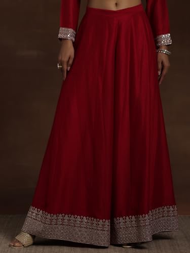 Image of Libas Printed Silk Blend Straight Kurta With Trouser and Dupatta