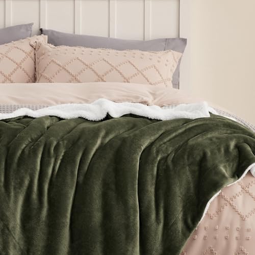 Image of Bedsure GentleSoft Sherpa Fleece Twin Size Blanket for Couch, Non-Heated, Thick and Warm Throw for Women and Men, Soft Fuzzy Plush Twin Blanket for Winter, Olive Green, 60x80 Inches