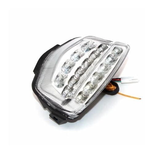 Feux arrière et stop pour moto CBR 1000 RR lors de vos roadtrips