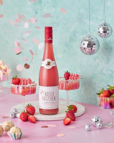 KATLENBURGER - Naschkätzchen Erdbeer - NEUE Rezeptur! | Trinkfertiger Erfrischer mit cremigem Joghurt und frischem Fruchtwein. Geschmacksrichtung: Erdbeere. Inhalt: 6x 0,75l mit 5,0% vol.