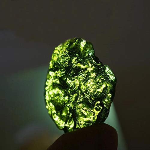 Emivery 3 Pcs Green Moldavite Czech Meteorite Artificial Irregular Stone Pendant Rough Crystal Energy Stone for DIY Jewelry Making 3g