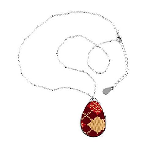 Collier motif nordique rhombus beige et marron avec pendentif en goutte