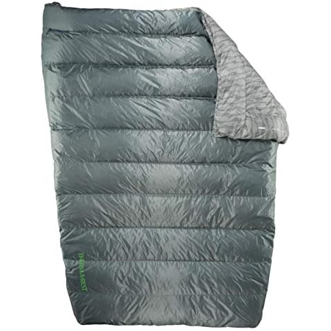 Therm-a-Rest Vela 32F/0C 2-Person Down Camping and Backpacking Quilt, Double, Storm Cover