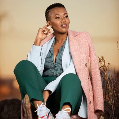 S01EP3| Omila Gqoboka| A Wife, Mom, Stylist, Content creator, Beauty and Fashion Influencer 2021 and CEO of Royal Couture cover art