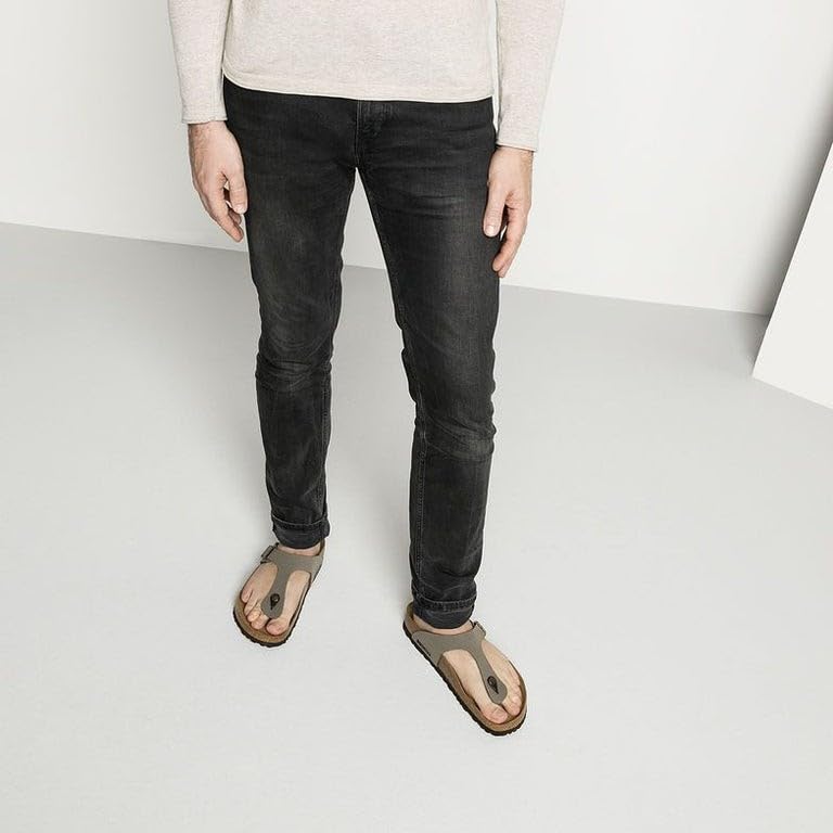 Image of Birkenstock Gizeh Unisex Leather Sandals