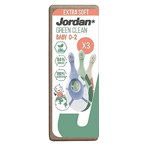 Jordan ® | Step 1 Green Clean | Nachhaltige Babyzahnbürste für das Alter von 0-2 Jahren | Extra weiche Borsten auf Biobasis, 84% recycelter Griff, weicher Beißring | 3er-Pack