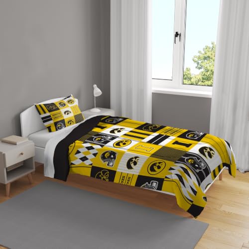 Proformance Home NCAA Iowa Hawkeyes Patchwork Plaid 2-Piece Twin and Twin XL Bed in a Bag Set
