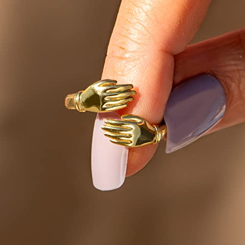 STORYJEWELLERY Hug Ring, 18K Gold Plated Hug Rings for Women, Promise Rings for Her, Hand Ring, Friendship Gifts for Women, Daughter Gifts from Mom3