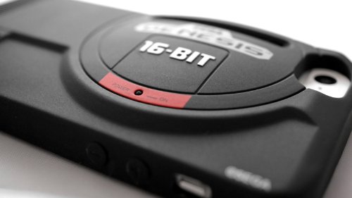 Tommo Hardware Series Genesis System Style Silicon Case For Iphone 5/5S - Retail Packaging - Black #TOP5