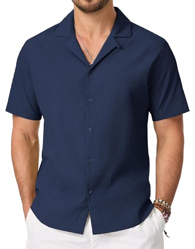 Lleva el estilo cubano a la playa con esta guayabera. Su tela ligera y transpirable te mantiene fresco en verano. Combínala con cualquier pantalón para crear looks casuales y chic. Perfecta para todas tus salidas diarias.