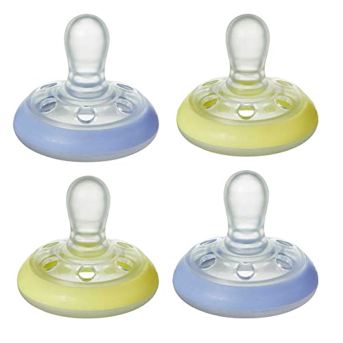 Tommee Tippee Breast-Like Pacifier Night, Glow in The Dark, Skin-Like Texture, Symmetrical Design, BPA-Free Binkies, 0-6m, 4-Count, Blue/Yellow