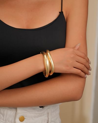 2pcs Gold Bangle Bracelets for Women, Trendy Hinged Cuff Open Wide Chunky Gold Bracelet Stack Arm Cuff Jewelry for Women3