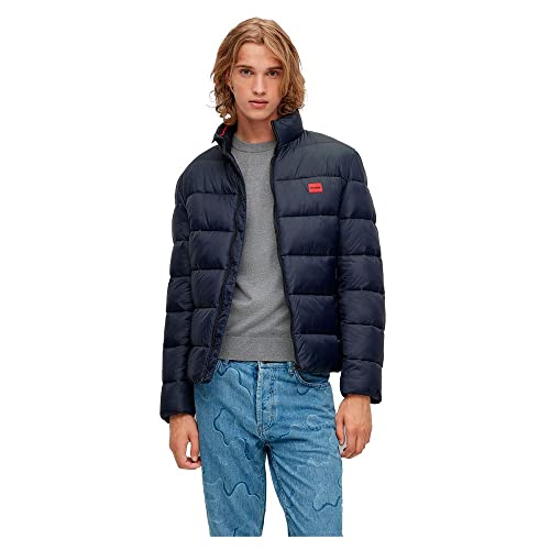 HUGO Herren Balto2241 Slim-Fit Steppjacke mit rotem Logo-Etikett Dunkelblau...
