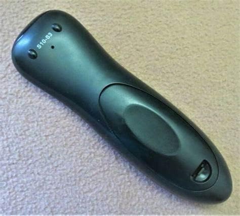 Lura view of the black AT&T S10-S3 replacement remote control with model number