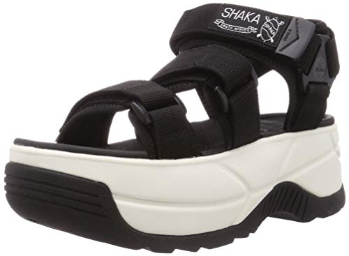 厚底のサンダル