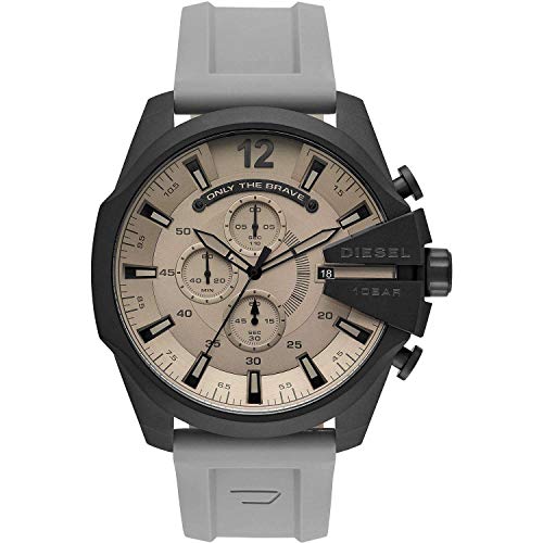 Diesel Herrenuhr Mega Chief, Chronographenwerk, 51 mm schwarzes Edelstahlgehäuse mit Silikonarmband, DZ4496