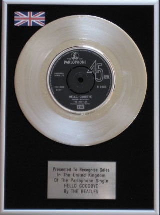The Beatles – 17,8 cm Platine disque – Hello Goodbye - Les Beatles, Paul McCartney, John Lennon, RIngo Starr, George Harrison The Beatles – 17,8 cm Platine disque – Hello Goodbye