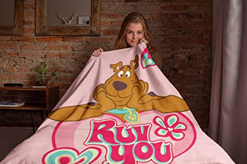INTIMO Scooby-Doo Ruv You! Super Soft Silk Touch Throw Blanket - Image 3