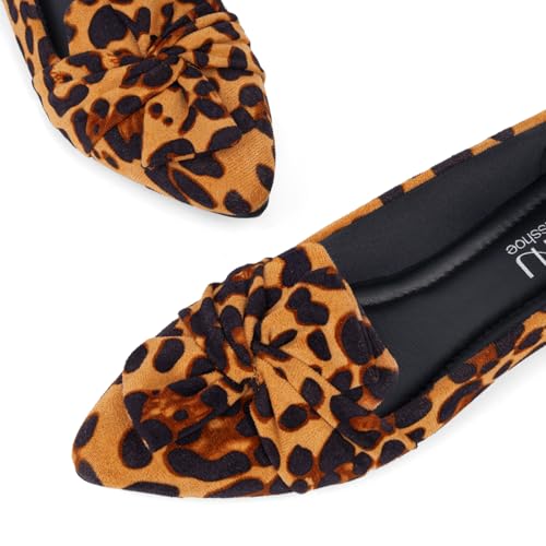 Image of MUSSHOE Comfortable Office Flats for Women: Pointed Toe Work Shoes with Memory Foam - Dressy Business Casual Slip On Flats for Commute & All Day Wear