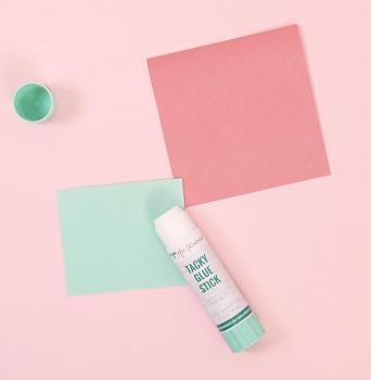 Craftelier - Tacky Glue Stick | Multipurpose Extra Strong Glue Stick for Scrapbooking and Other Craft Projects | Non-Toxic | Transparent, Flexible and Resistant Drying - Quantity 21 gr (0.046 lb).