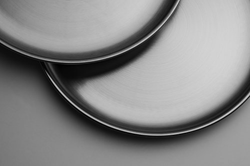 Reusable Brushed Metal 18/8 Dinner Plates- Vintage Quality 304 Stainless Steel Silver Color Heavy Duty Kitchenware Round Metal 9 Inch Plates | Dishwasher Safe | Bpa Free| Use For Bbq Steak (4 Pack) #TOP5
